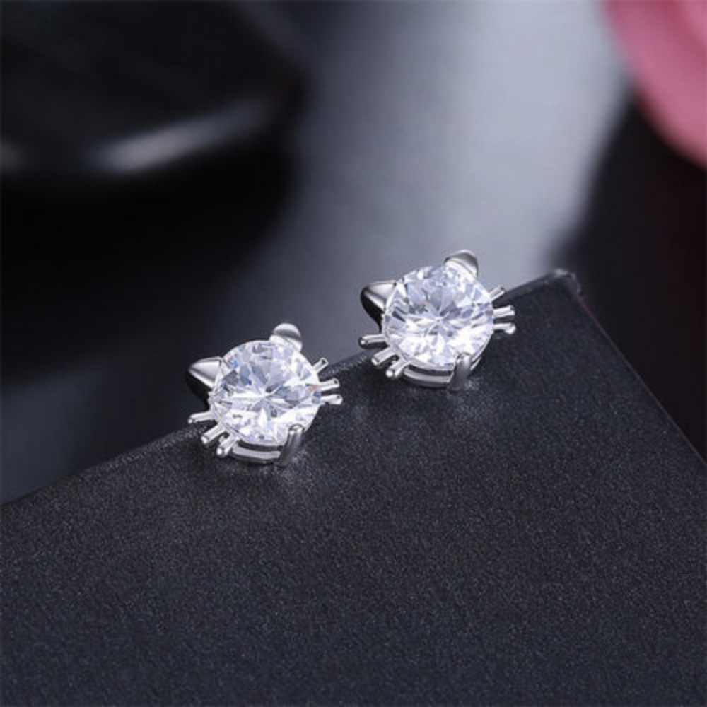 Just in!  Rose Gold Cat Face Stud Earrings - Picture 4 of 4